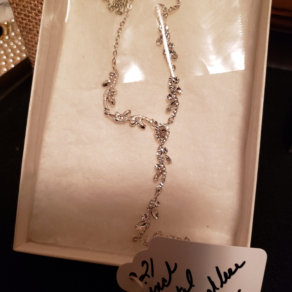 Crystal 21inches necklace